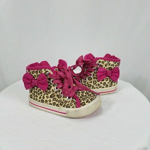 Oshkosh pink & leopard shoes kid toddler size 5